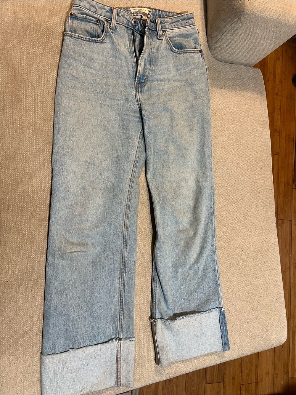 Abercrombie & Fitch Light Blue Wide-Leg Jeans - Picture 3 of 4